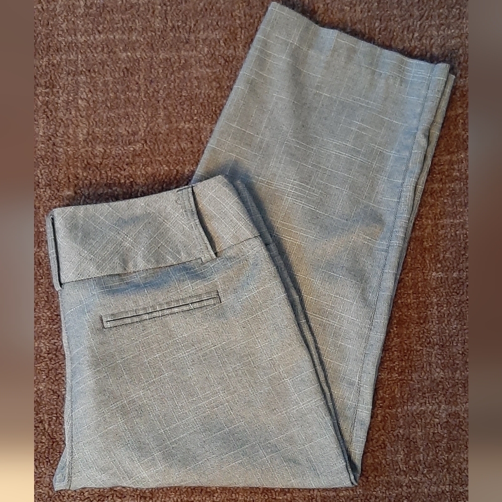 Maurices Capris ~ Size 7/8